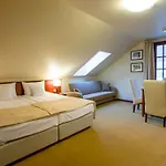 Wzgorze Poreba - W Ofercie Darmowe Ladowanie Aut Elektrycznych Bed & Breakfast 3*
