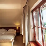 Wzgorze Poreba - W Ofercie Darmowe Ladowanie Aut Elektrycznych