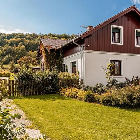 Wzgorze Poreba - W Ofercie Darmowe Ladowanie Aut Elektrycznych 3*