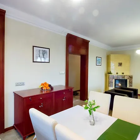 Bed & Breakfast Wzgorze Poreba - W Ofercie Darmowe Ladowanie Aut Elektrycznych