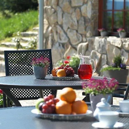 Wzgorze Poreba - W Ofercie Darmowe Ladowanie Aut Elektrycznych Długopole-Zdrój