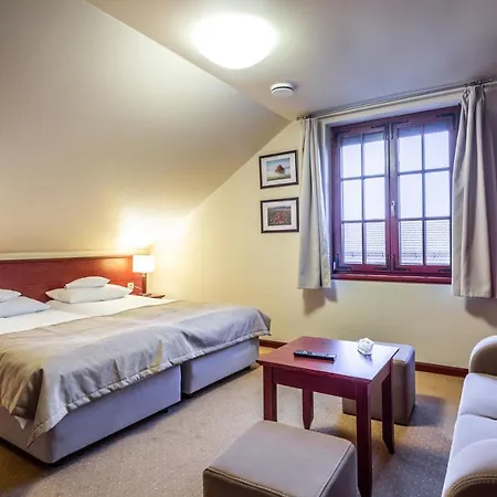 Wzgorze Poreba - W Ofercie Darmowe Ladowanie Aut Elektrycznych B&B