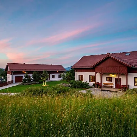 Wzgorze Poreba Bed & Breakfast
