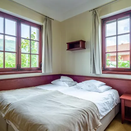 Wzgorze Poreba Bed & Breakfast Dlugopole-Zdroj