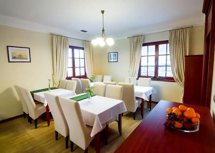 Wzgorze Poreba - W Ofercie Darmowe Ladowanie Aut Elektrycznych 住宿加早餐酒店