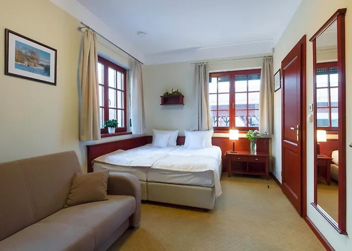 Wzgorze Poreba - W Ofercie Darmowe Ladowanie Aut Elektrycznych 住宿加早餐酒店 3*