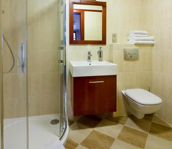 Wzgorze Poreba - W Ofercie Darmowe Ladowanie Aut Elektrycznych Długopole-Zdrój