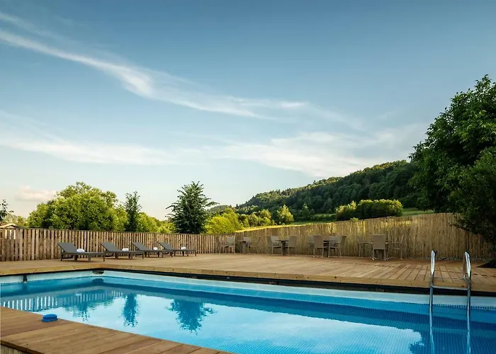 Wzgorze Poreba - W Ofercie Darmowe Ladowanie Aut Elektrycznych Panzió