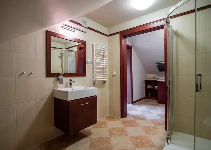 Wzgorze Poreba - W Ofercie Darmowe Ladowanie Aut Elektrycznych Panzió Długopole-Zdrój