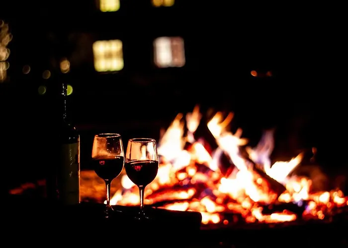 Wzgorze Poreba - W Ofercie Darmowe Ladowanie Aut Elektrycznych 住宿加早餐酒店 3*